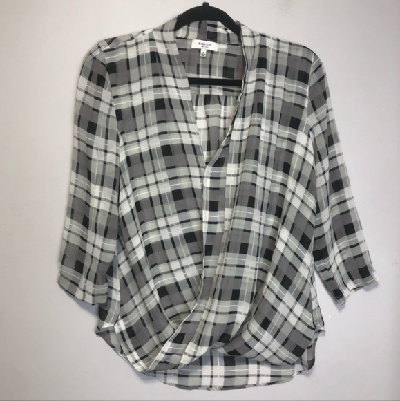 Aritzia Babaton Plaid Beau Blouse in 100% silk - Picture 2 of 10